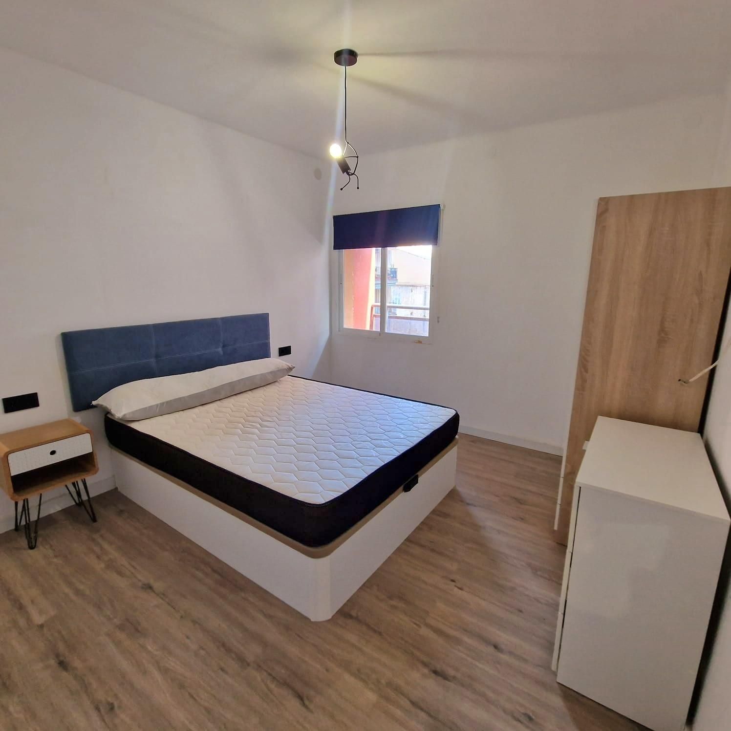 Bedroom of Flat for sale in  Tarragona Capital  with Air Conditioner, Heating and Parquet flooring