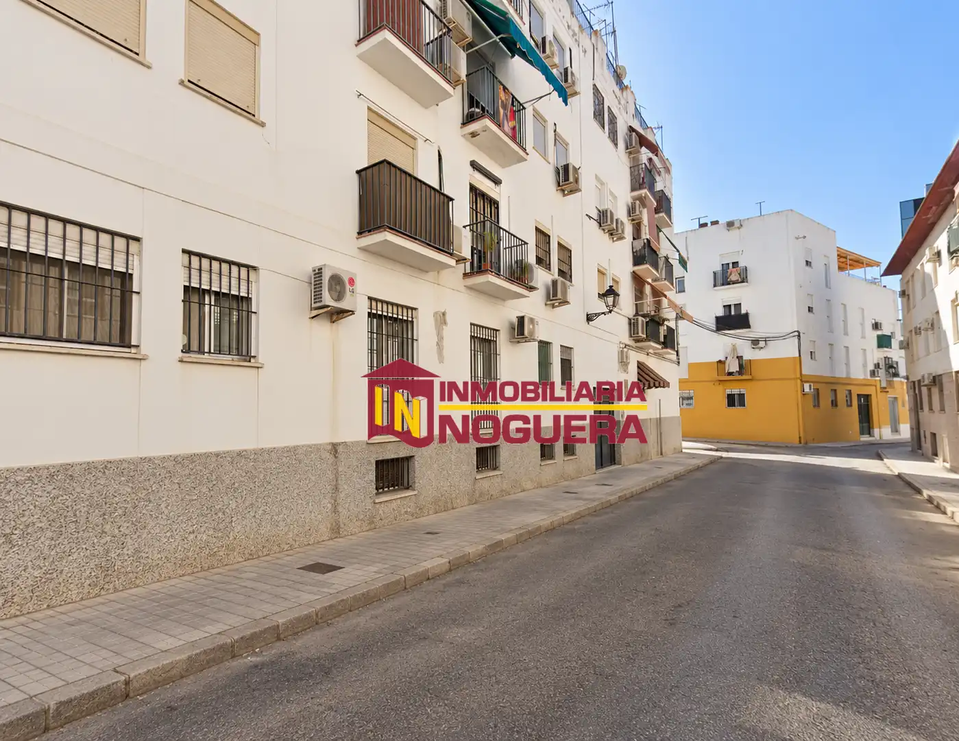 Vista exterior de Piso en venta en Écija, Sevilla
