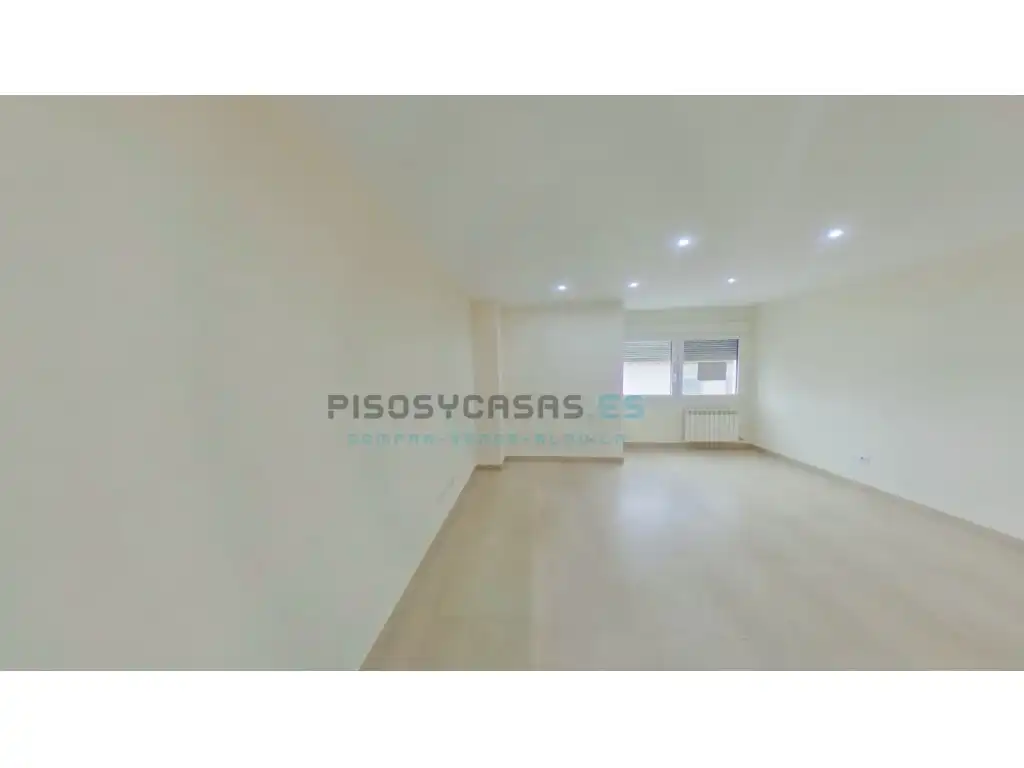 Flat for sale in Tauste  with Air Conditioner, Oven and Washing machine