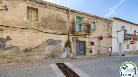 Foto 2 de Casa adosada en venta en Carrer Nou, Palau-saverdera, Girona