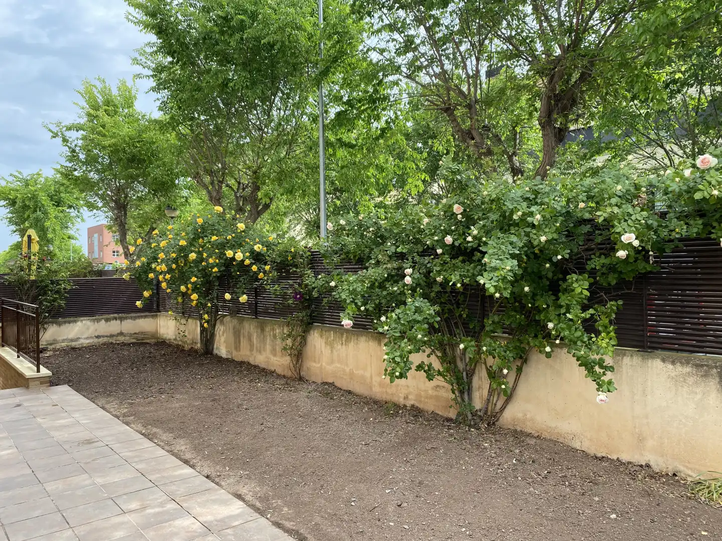 Jardín de Piso en venta en Lardero con Calefacción, Jardín privado y Parquet