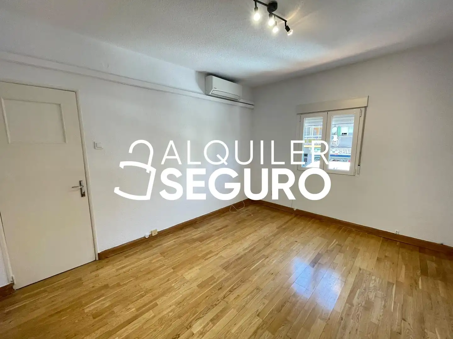 Piso en alquiler en Vía Carpetana, imagen 2