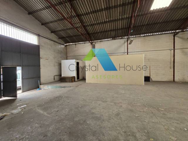 Nave industrial en Venta en Distrito Zeta - Recinto Ferial Cortijo de Torres