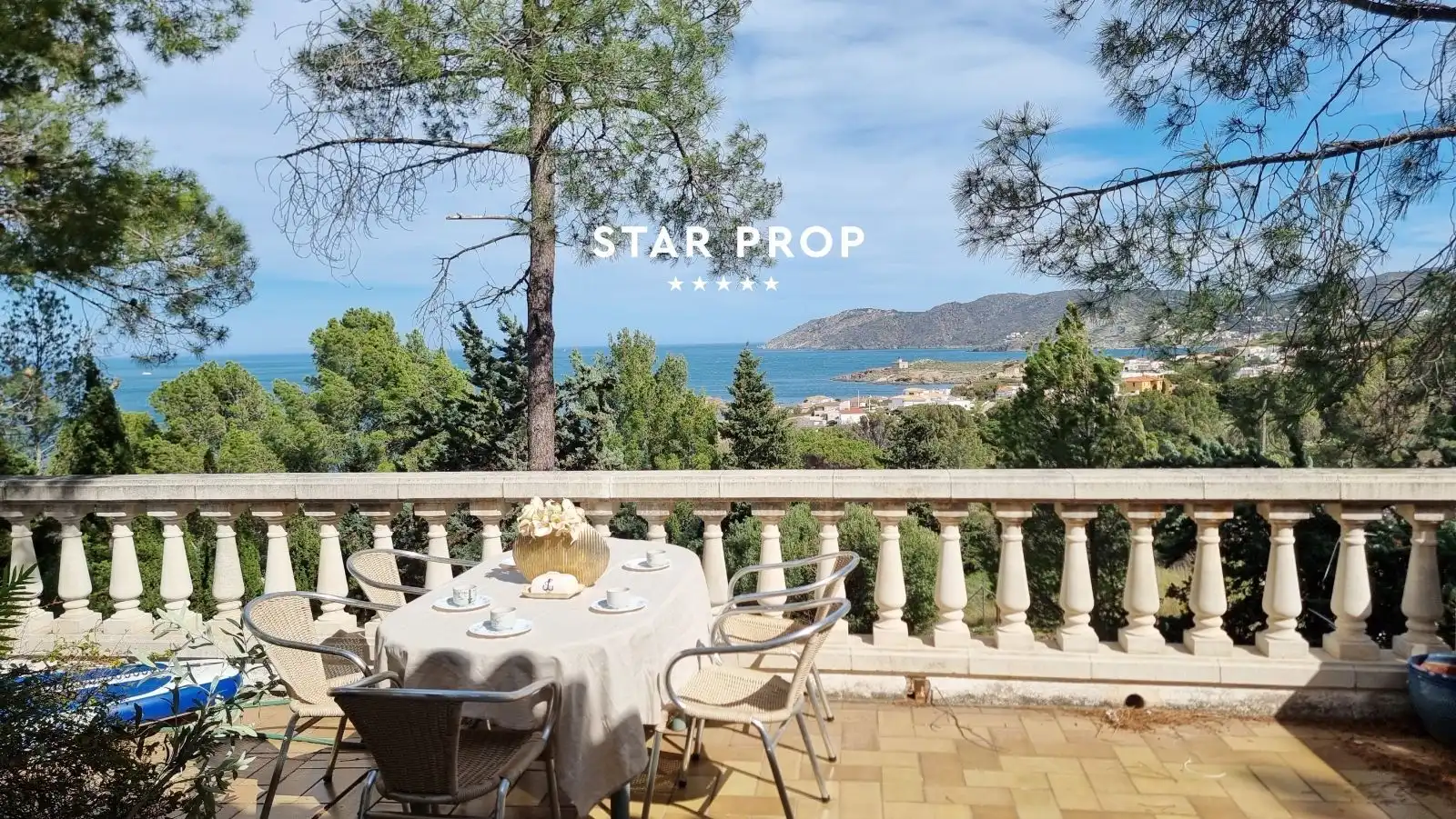 House with terrace for sale in El Port de la Selva