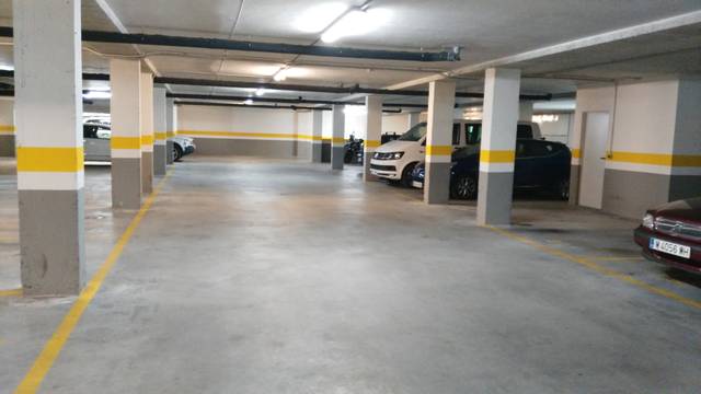 Garaje en Alquiler en Calle San Pedro y San Felices, 46 en San Pedro y San Felices