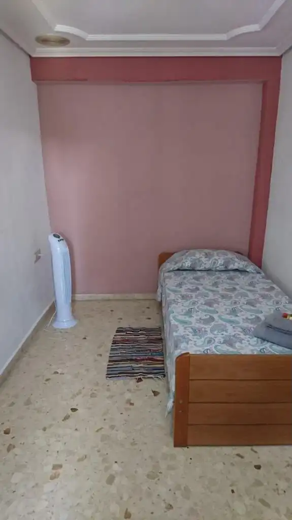 Habitación de Piso en venta en Valencia con Amueblado y Balcón