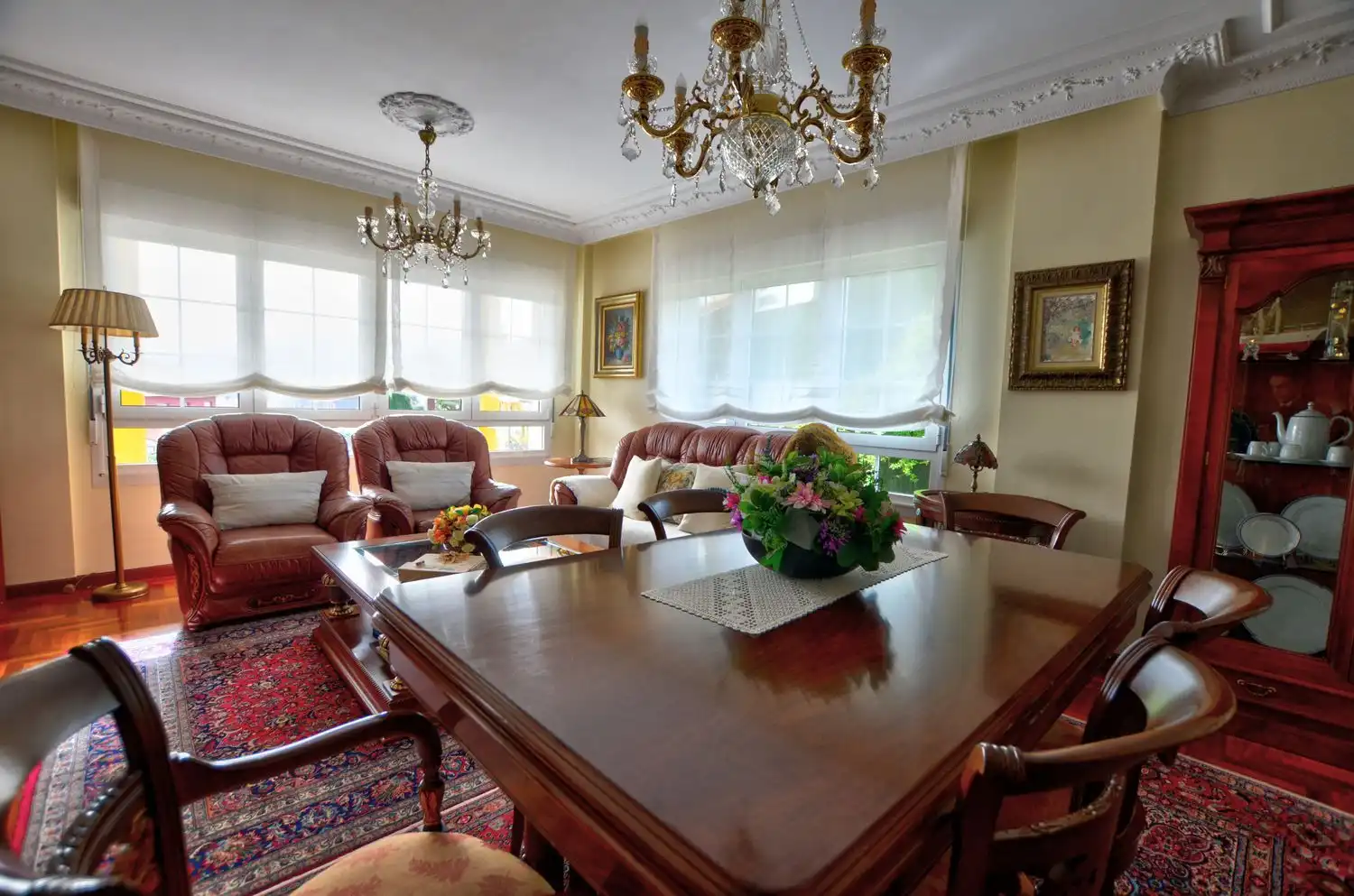 Comedor de Casa o chalet en venta en Avilés con Calefacción, Terraza y Trastero