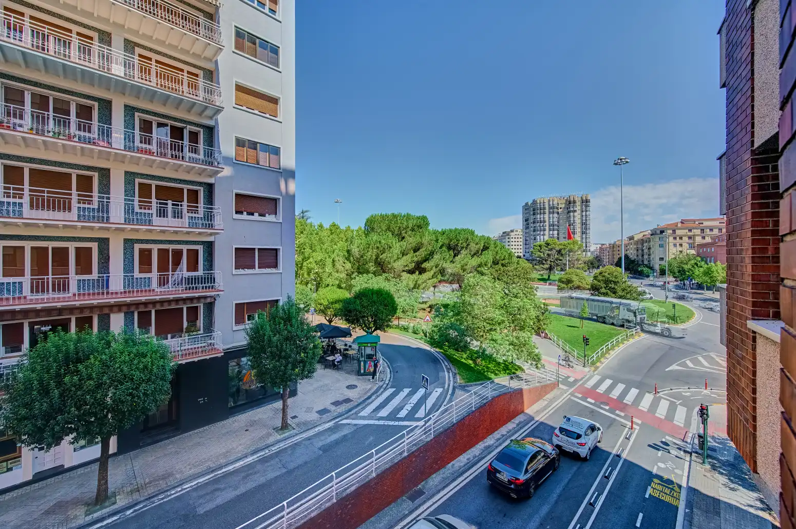 Vista exterior de Pis en venda en  Pamplona / Iruña amb Calefacció, Parquet i Moblat