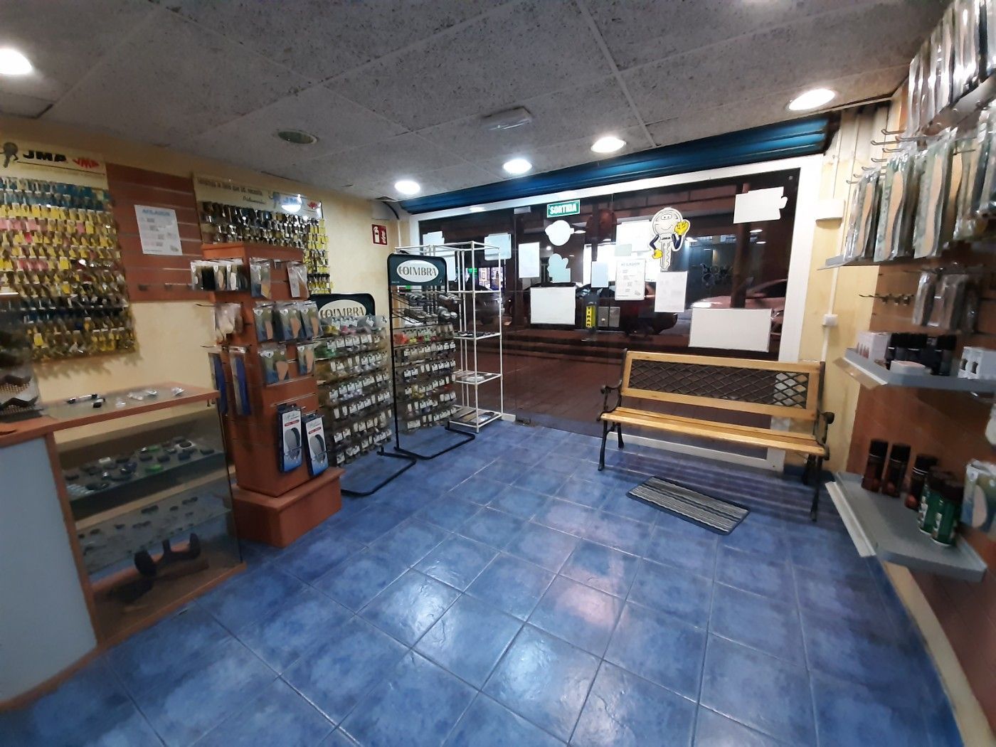 Local en venta en Viladecans