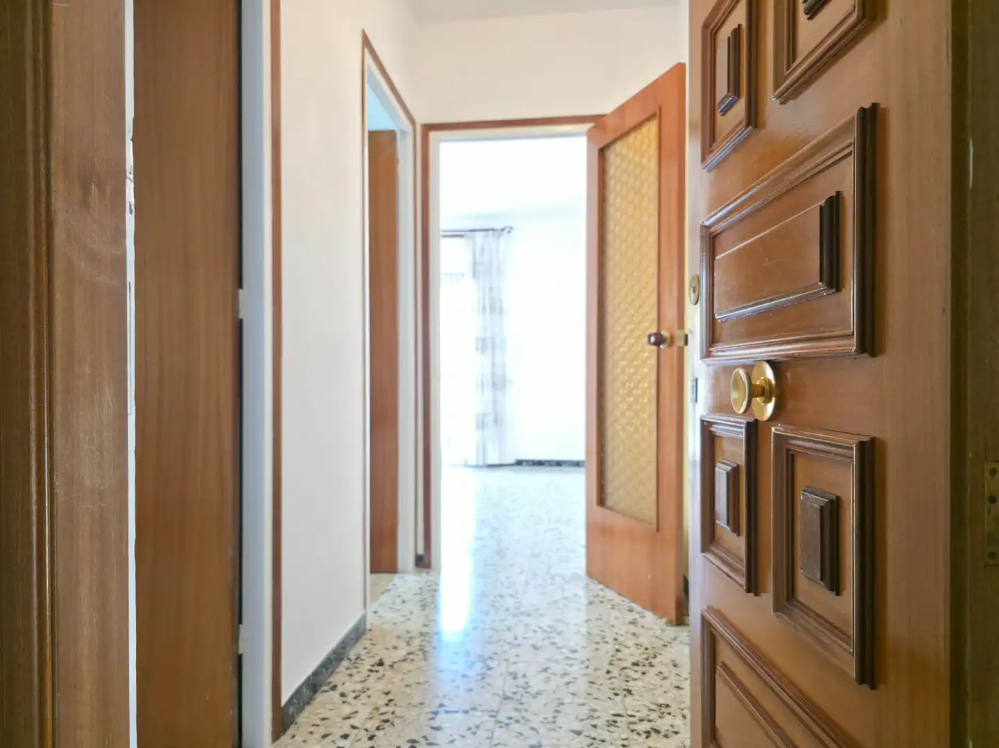 Piso en venta en Sant Andreu de la Barca con Terraza, Horno y Balcón
