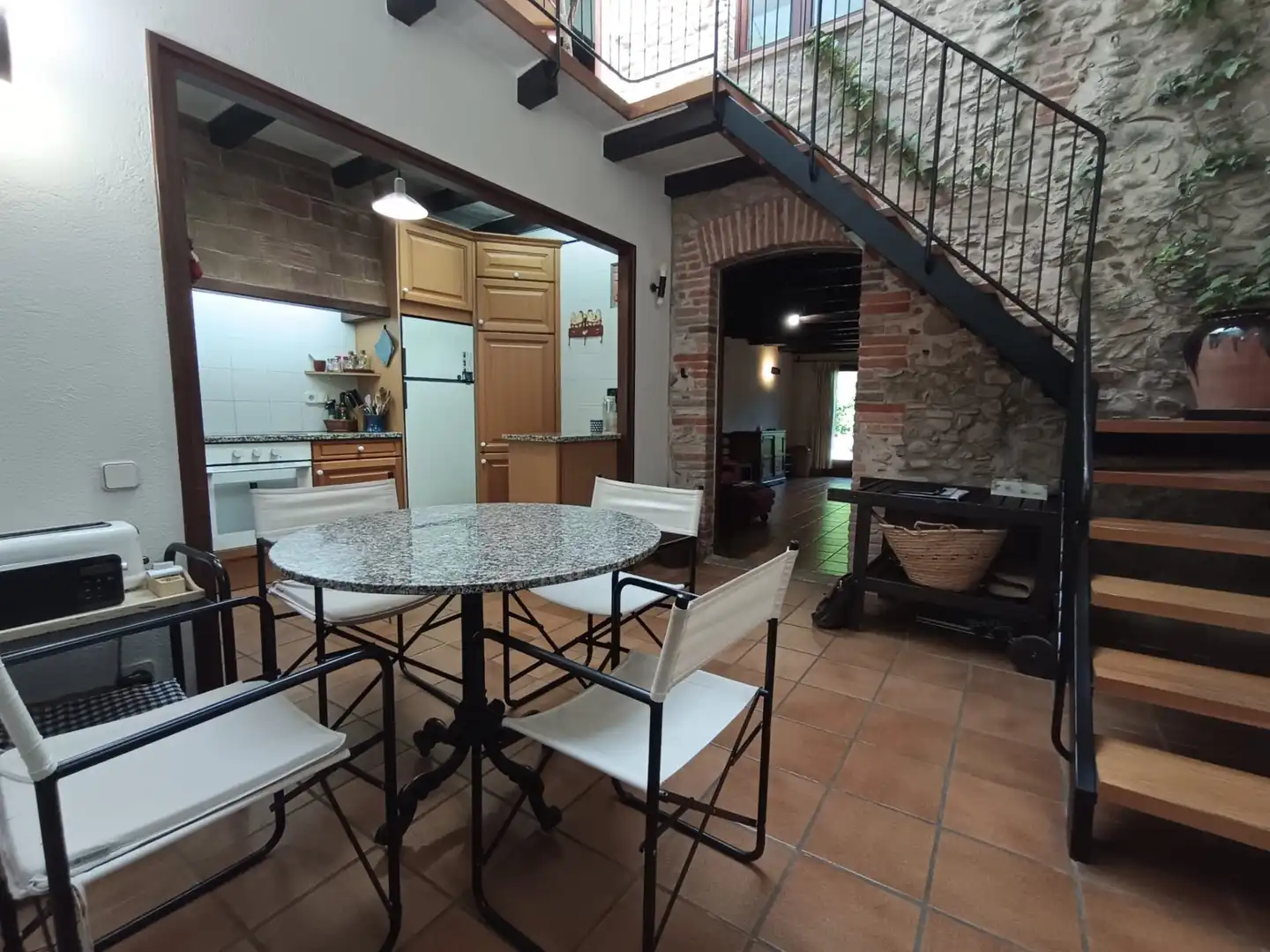 Cocina de Casa adosada en venta en Vilablareix con Calefacción, Terraza y Balcón