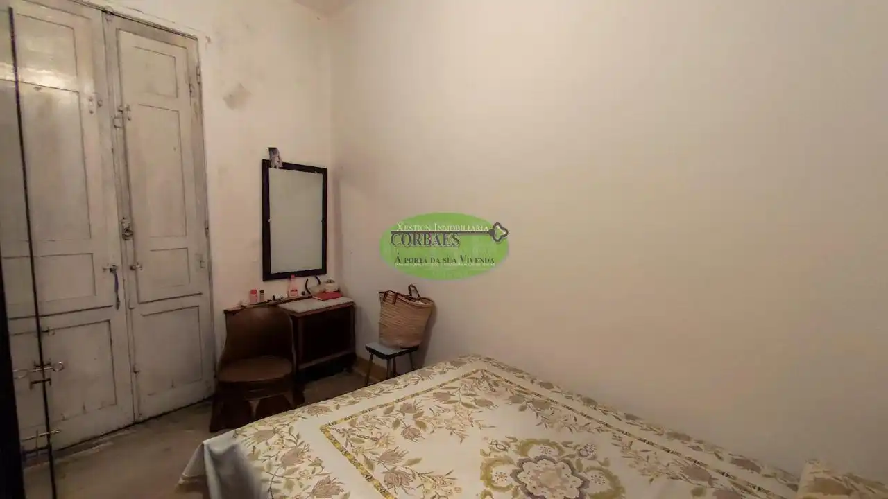 Habitación de Edificio en venta en Ourense Capital 