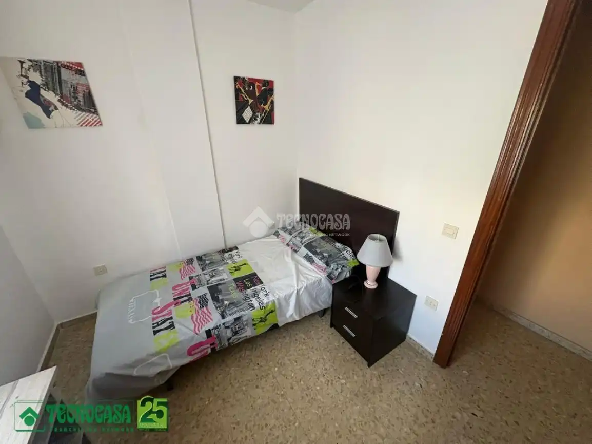 Bedroom of Flat for sale in Ciudad Real  with Air Conditioner and Heating