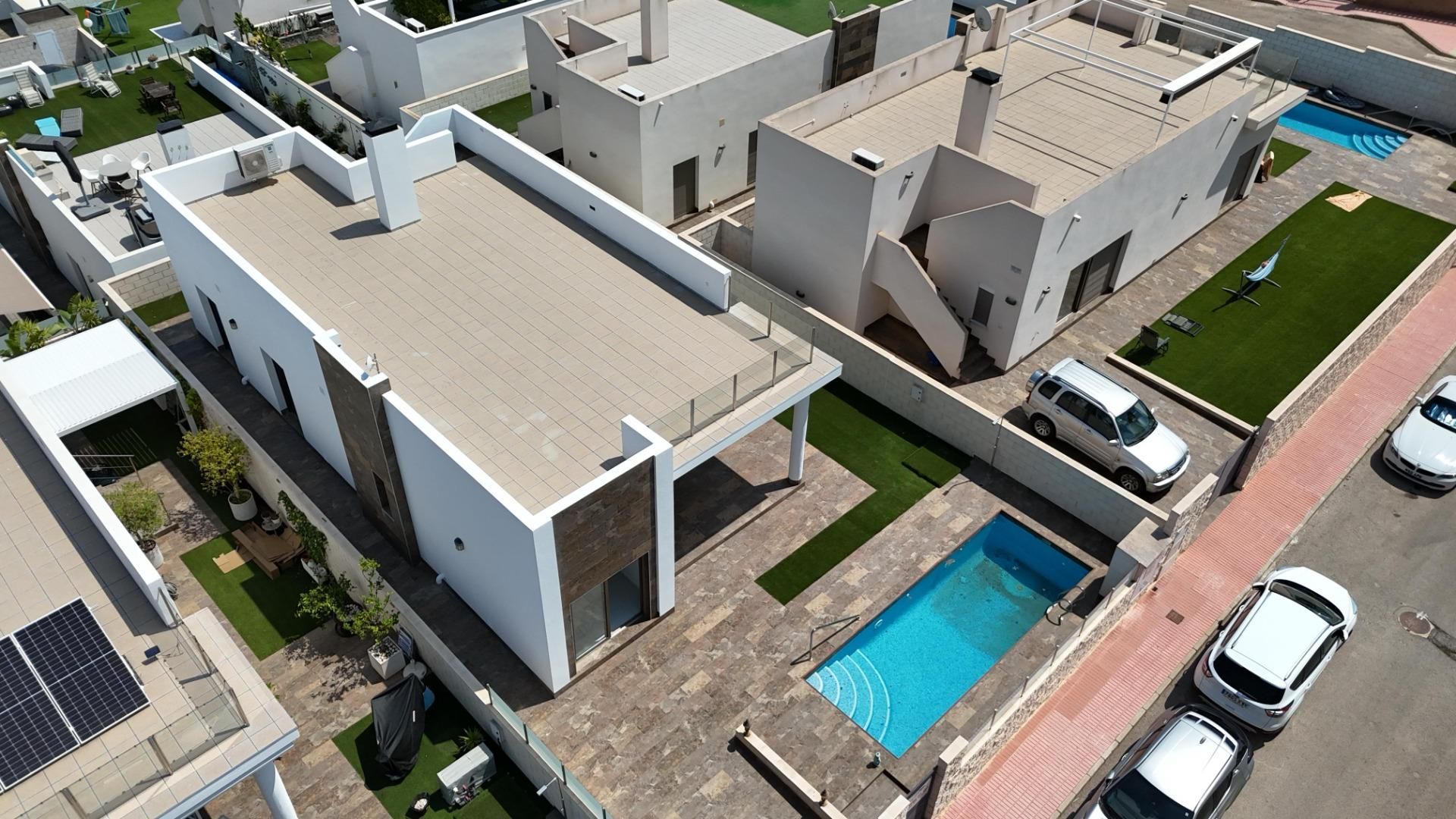 Exterior view of House or chalet for sale in Orihuela