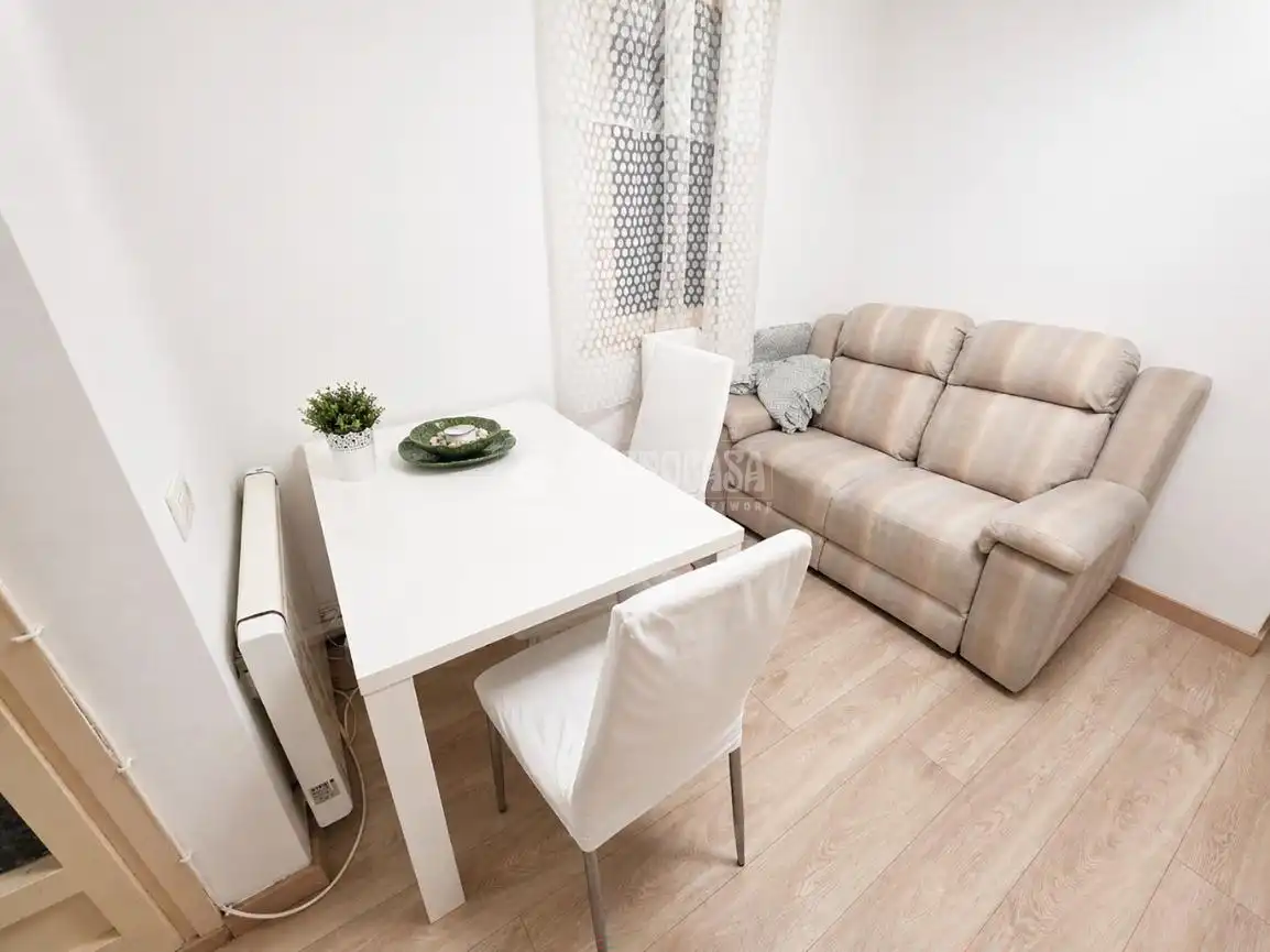 Sala de estar de Piso en venta en Barcelona con Aire acondicionado y Parquet