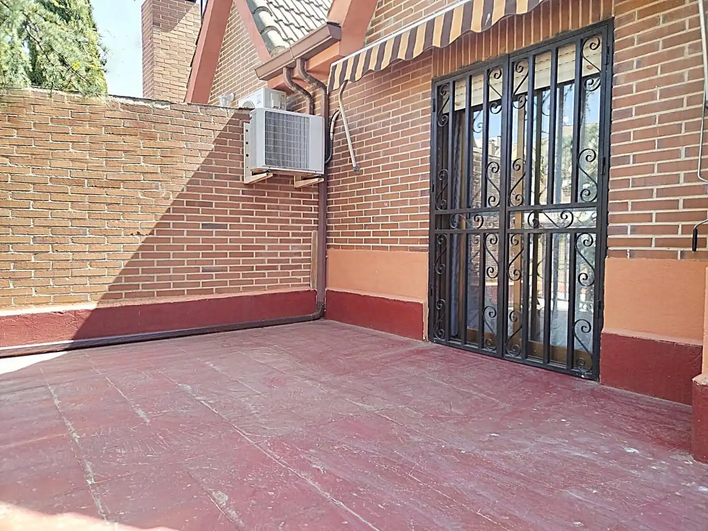 Terrace of Detached homes for sale in Los Villares