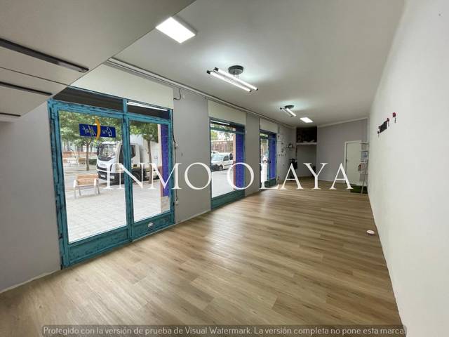 Local comercial en Venta en La Sagrera