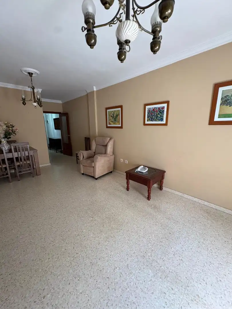 Sala d'estar de Pis en venda en Sanlúcar de Barrameda amb Moblat