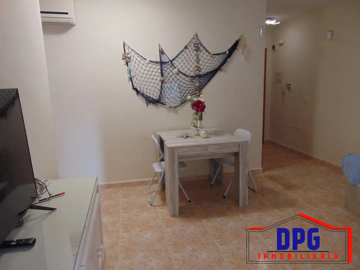 Comedor de Apartamento en venta en Garrucha con Aire acondicionado y Amueblado