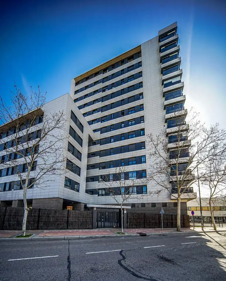 Vista exterior de Pis en venda en Alcorcón amb Aire condicionat, Calefacció i Traster