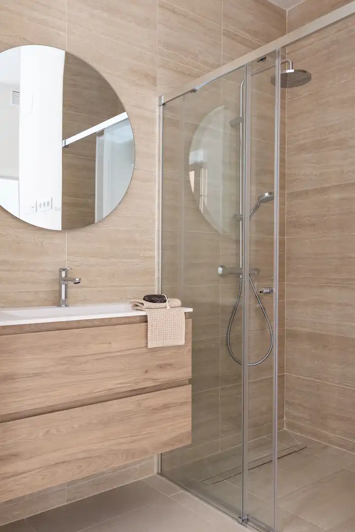 Badezimmer von Wohnungen zum Verkauf in Málaga mit Balkon