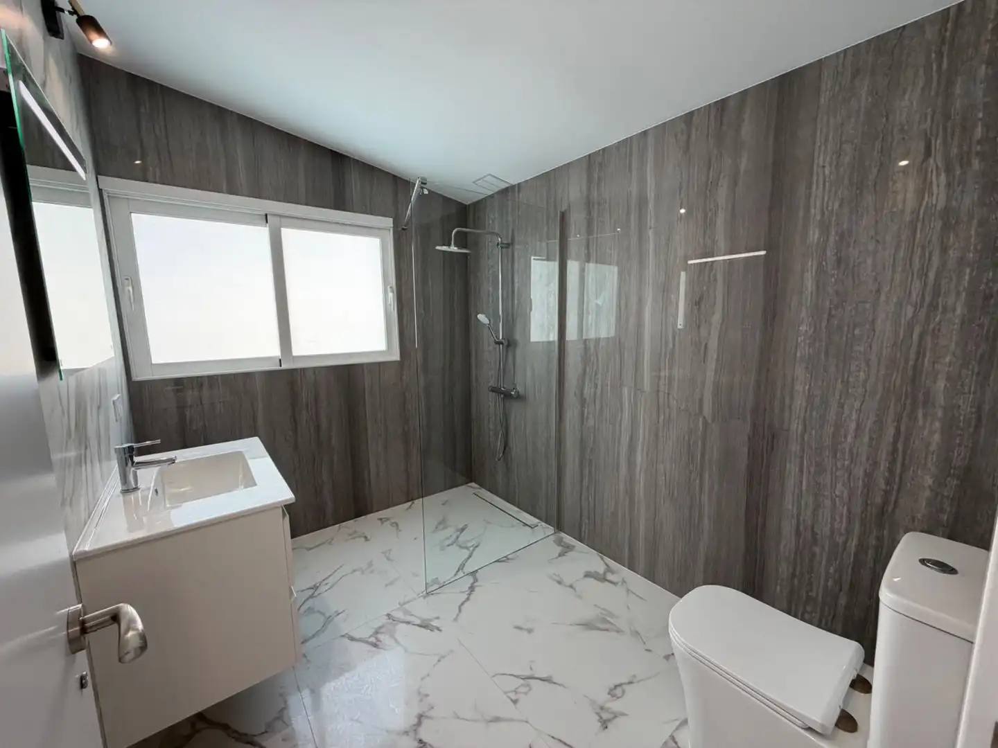 Casa con jardín en venta en Chayofa, imagen 10