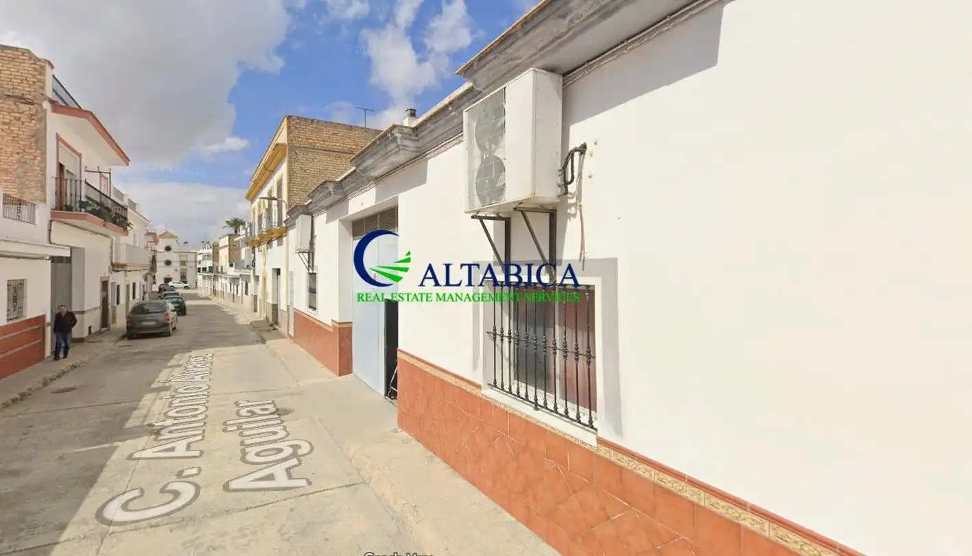 Vista exterior de Pis en venda en Lebrija
