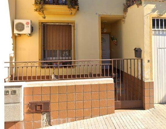Casa adosada en Venta en Calle ALBUERA, 46 en Daimiel
