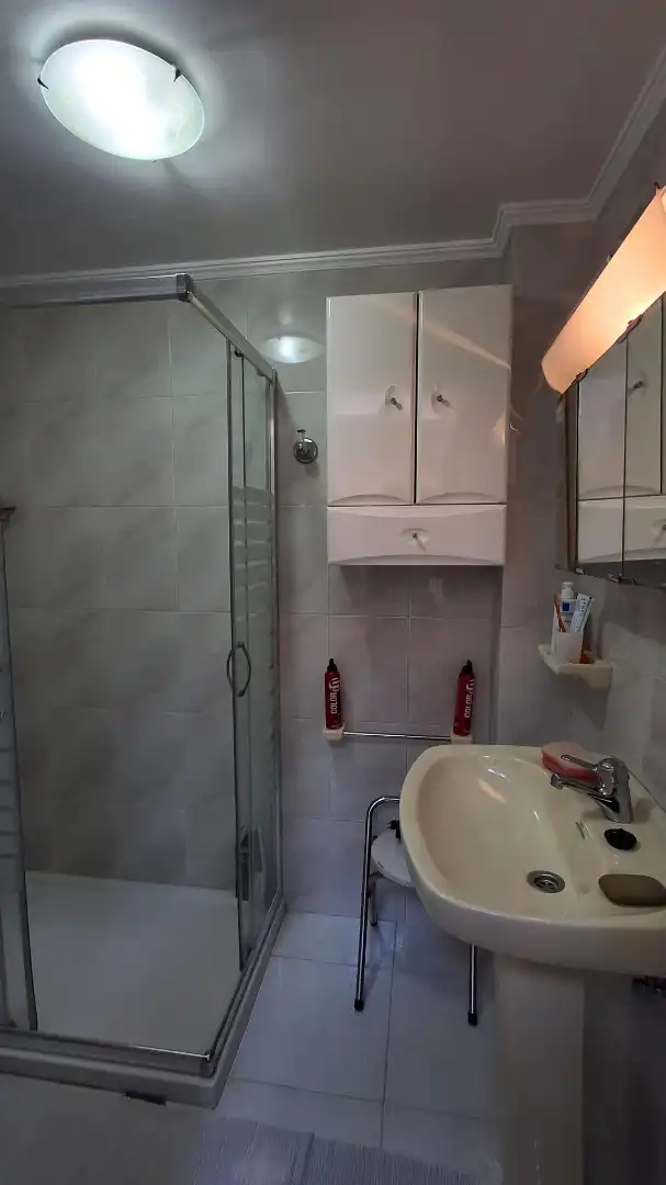 Baño de Casa o chalet en venta en A Pobra do Caramiñal con Aire acondicionado, Calefacción y Jardín privado