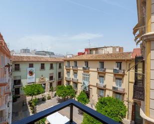 Exterior view of Flat for sale in  Valencia Capital  with Air Conditioner and Balcony