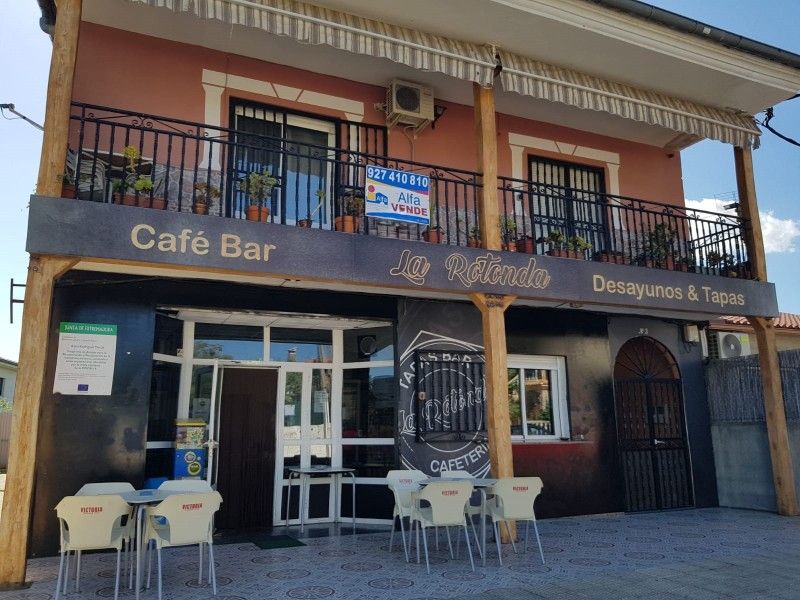 Pis en venda en Mohedas de Granadilla amb Calefacció, Jardí privat i Moblat