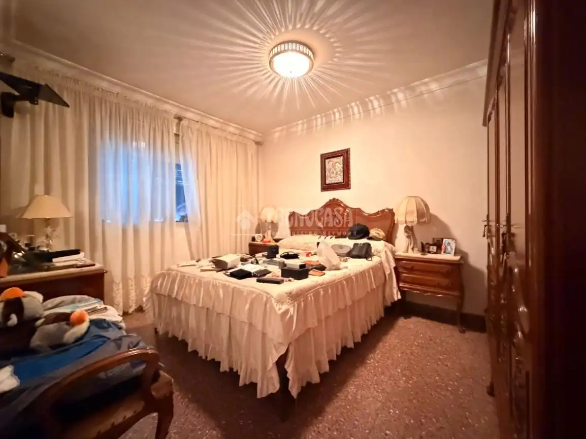 Habitación de Piso en venta en Madrid con Terraza y Balcón