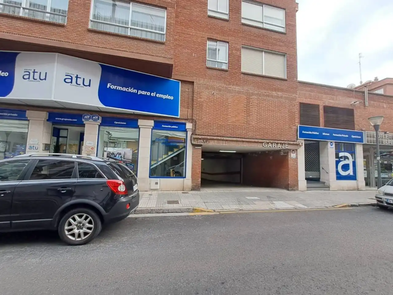 Aparcament amb ascensor en venda a Calle Petronila Casado, imagen 4