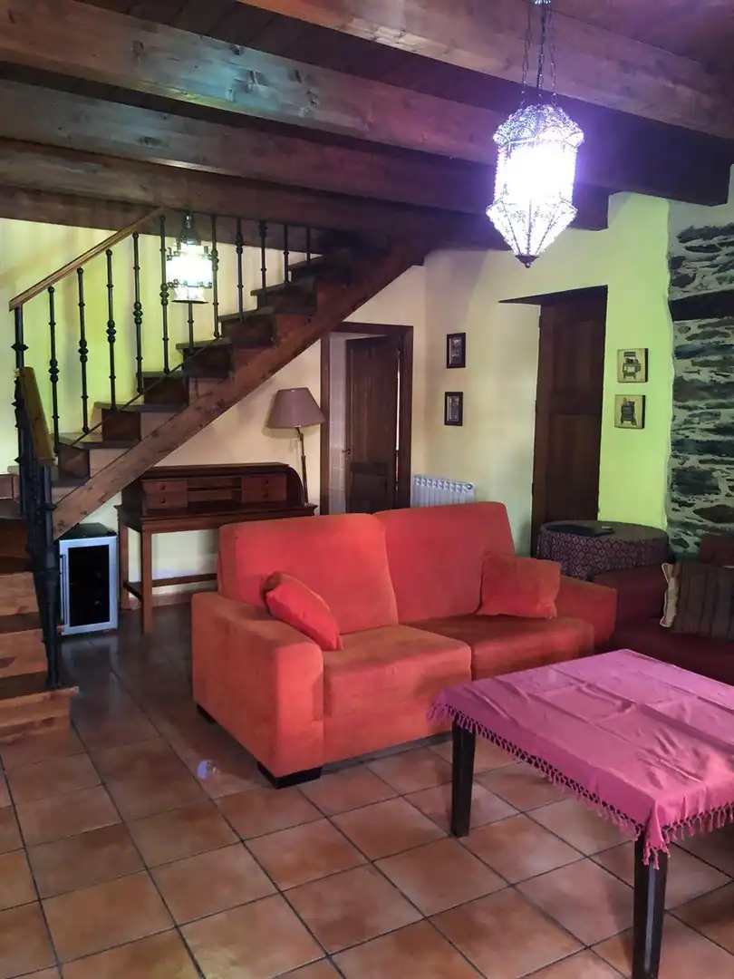 Living room of Houses for sale in Cubillos del Sil  with Terrace and Furnished