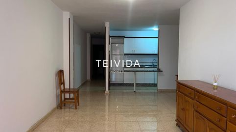 Foto 4 de Piso en venta en Calle Ibarra, Las Galletas, Arona