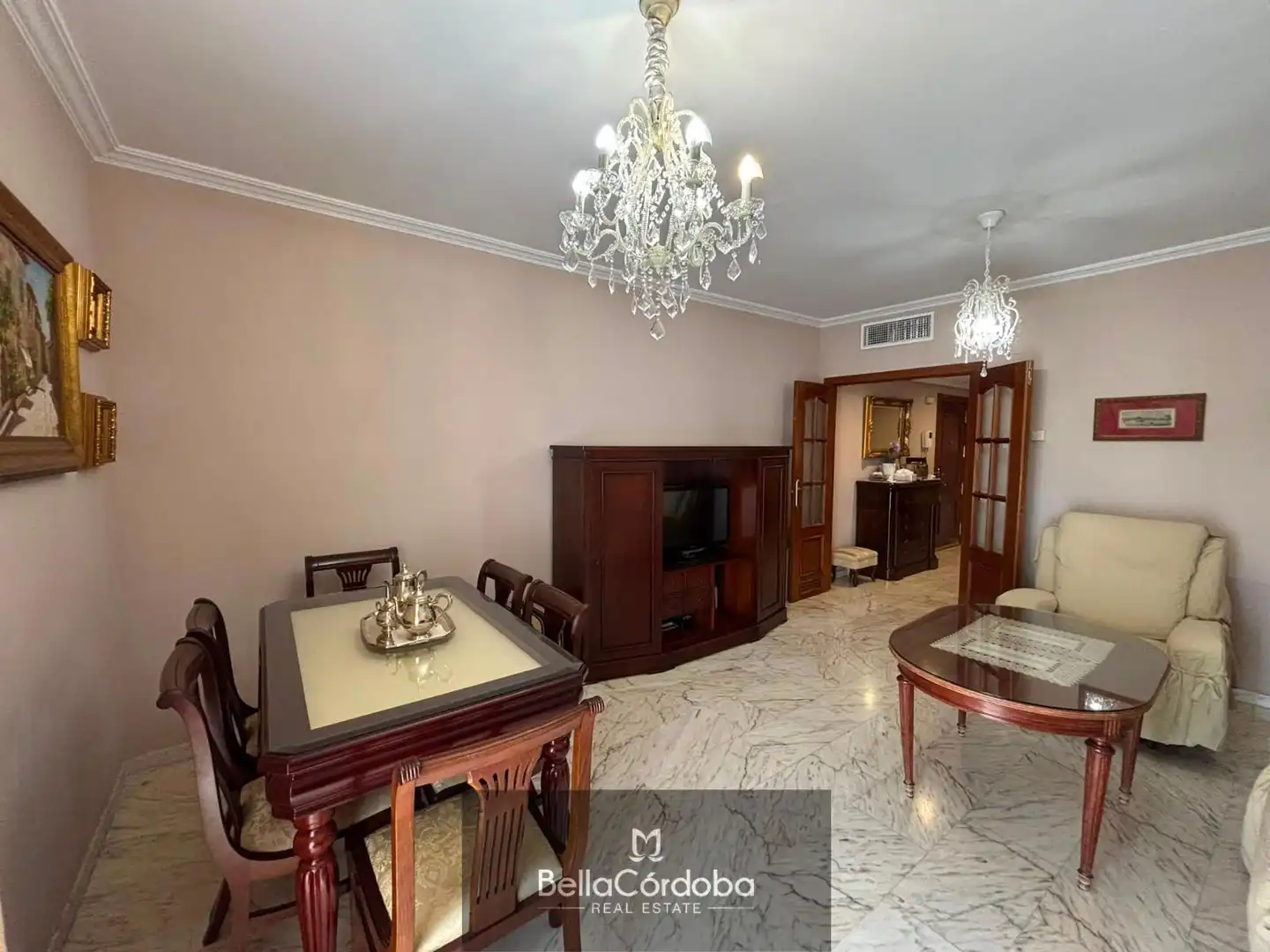 Piso con ascensor en venta en Poniente-Sur
