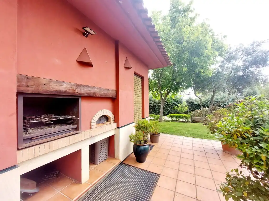 Terrassa de Casa o xalet en venda en Badajoz