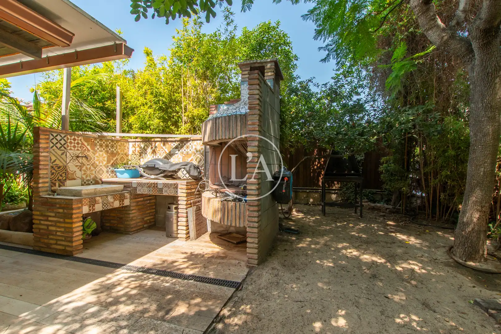 Semi-detached house with terrace for sale in Carrer d'Alexandre Galí, imagen 6