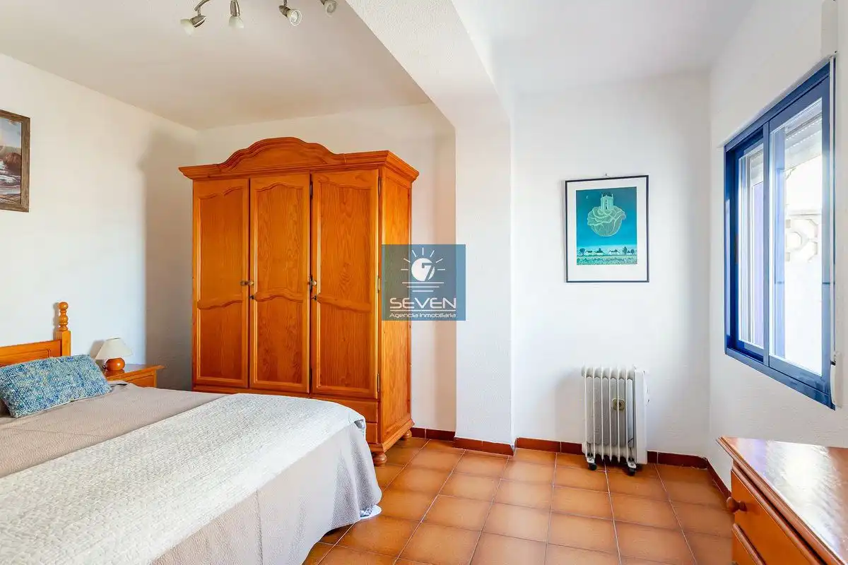 Dormitori de Casa o xalet de lloguer en Almuñécar amb Aire condicionat, Calefacció i Terrassa