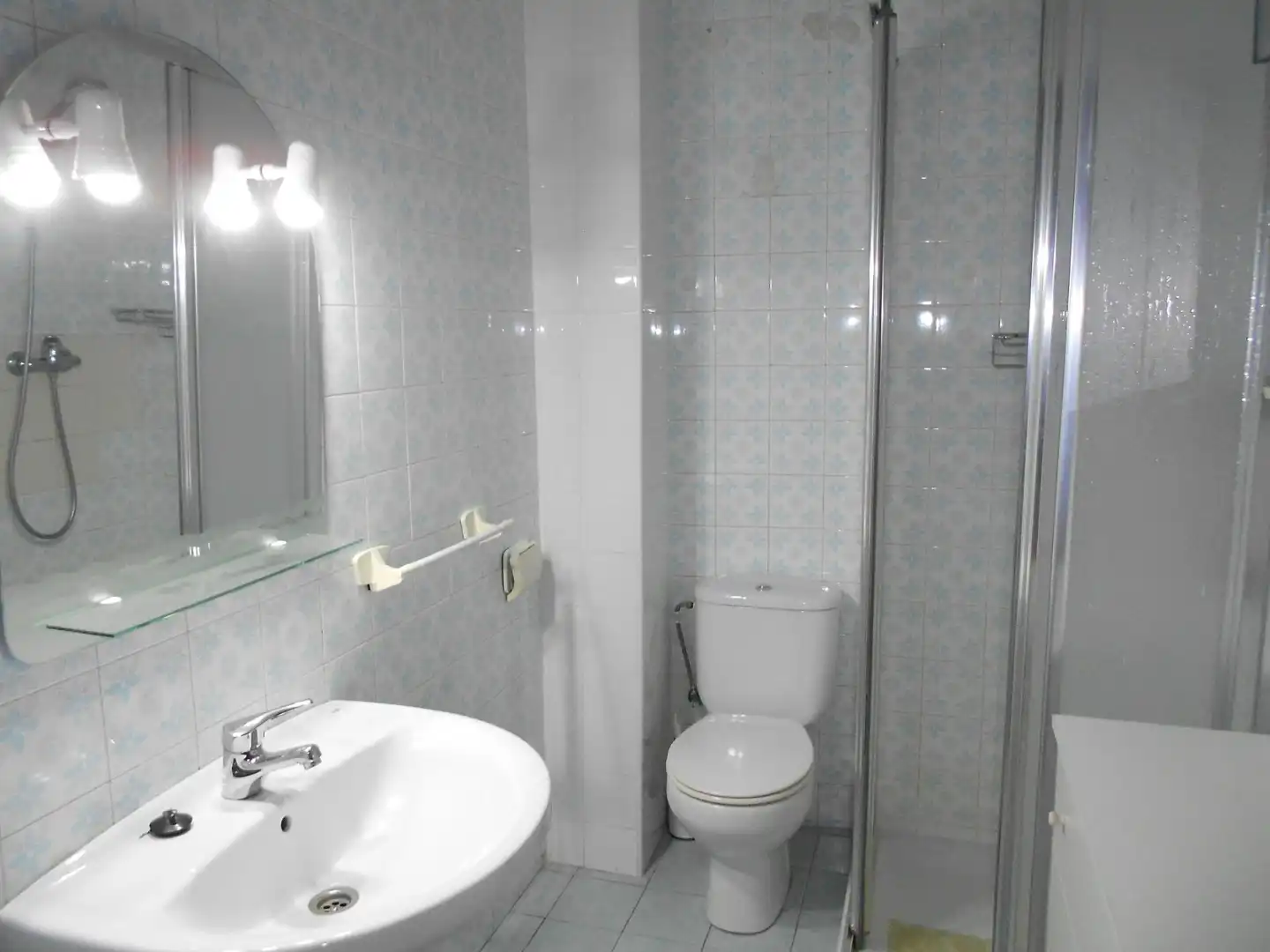 Badezimmer von Wohnung zum Verkauf in Murcia