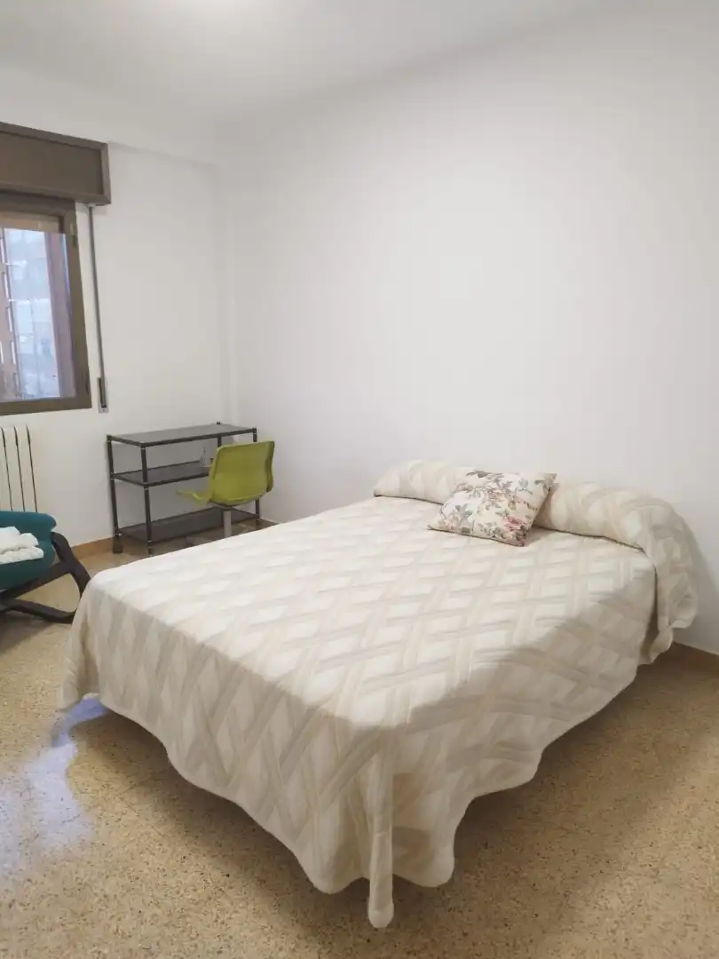 Bedroom of Flat for sale in Barcelona  with Heating, Oven and Balcony