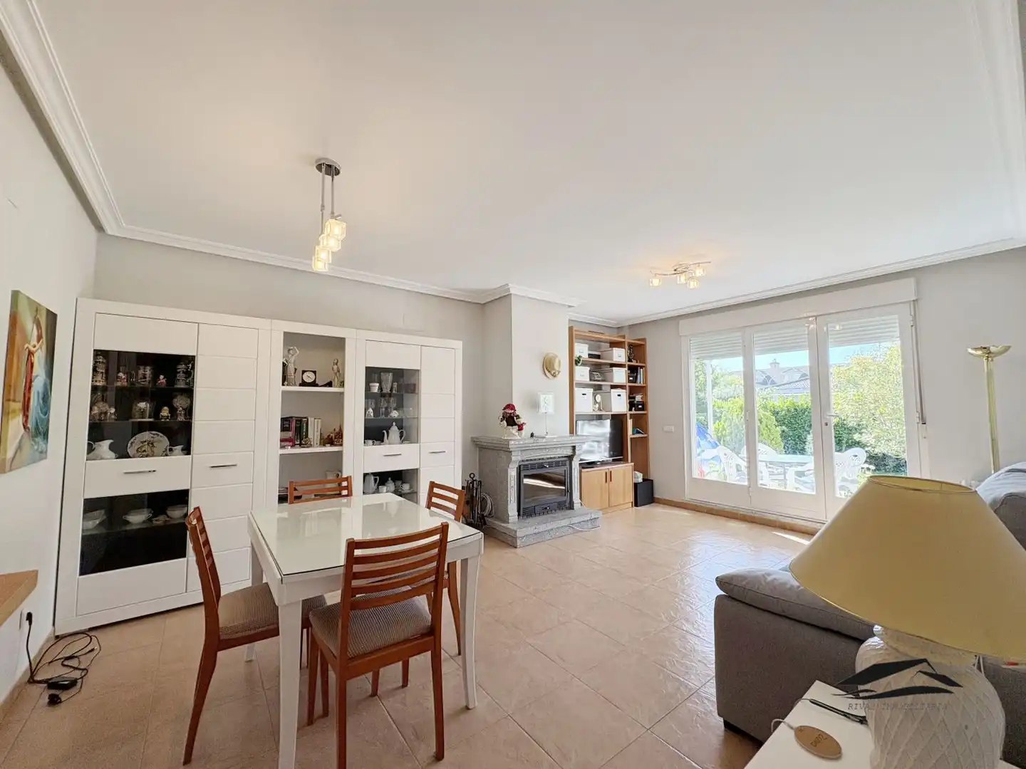 Sala de estar de Casa o chalet en venta en Terradillos con Calefacción, Jardín privado y Terraza