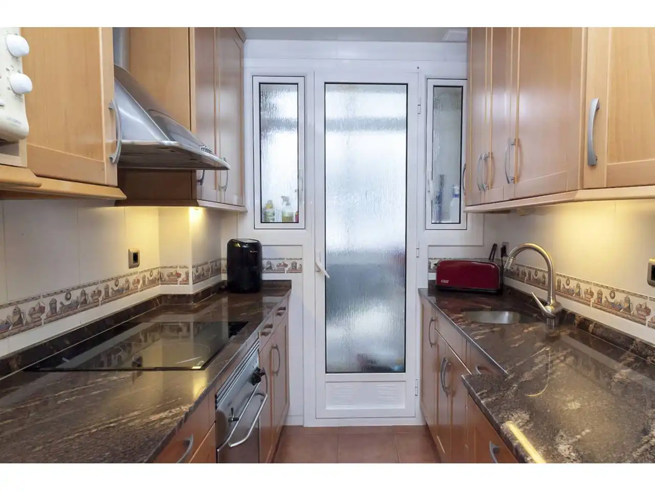 Küche von Wohnung zum Verkauf in Barcelona mit Heizung
