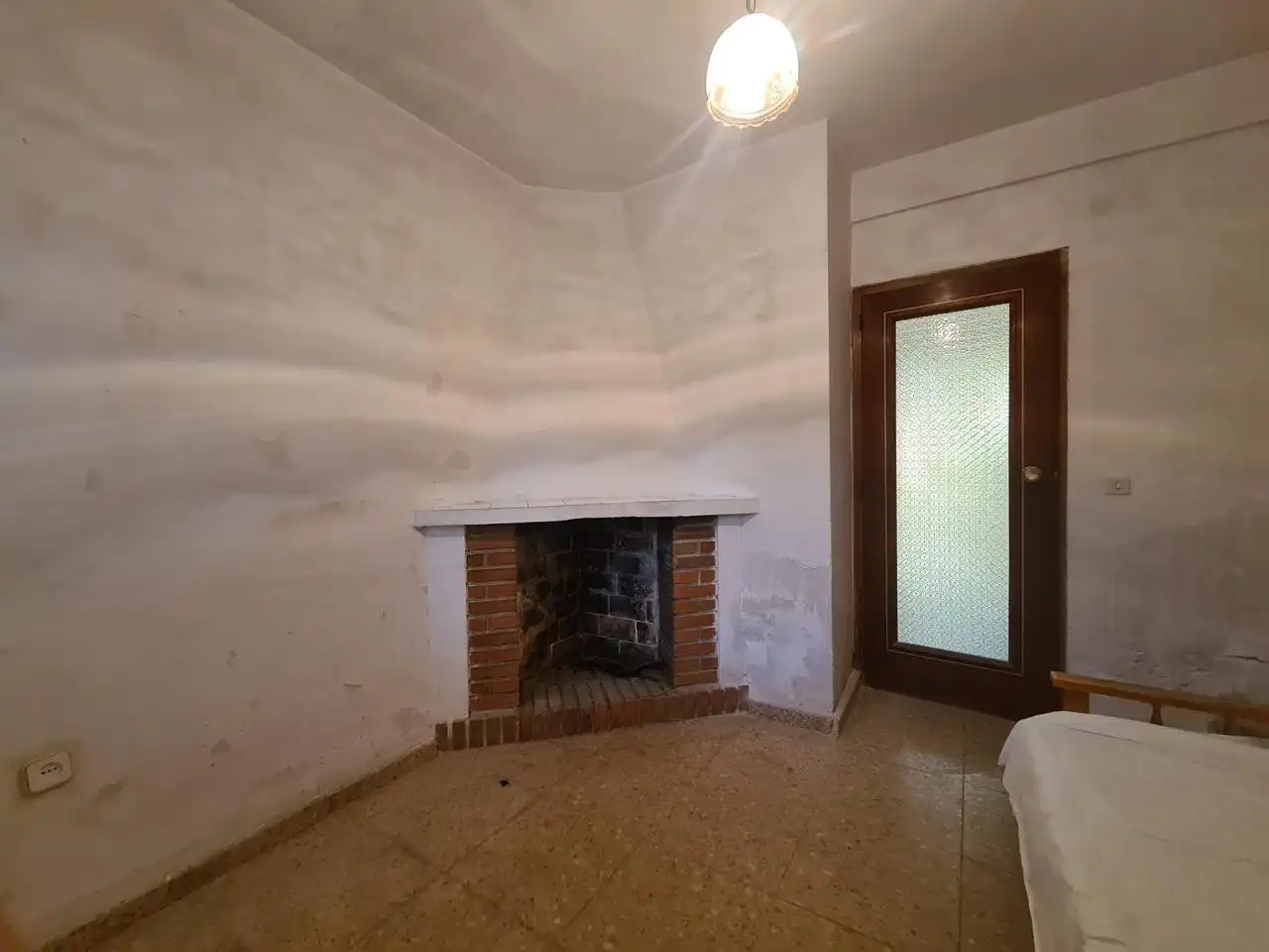 Casa adosada en venta en La Adrada  con Balcón