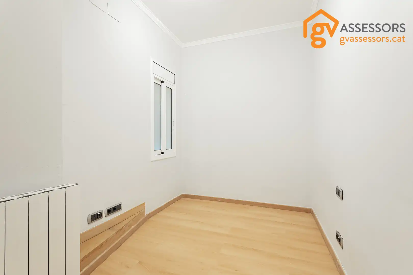 Wohnung zum Verkauf in Barcelona mit Klimaanlage, Heizung und Parkett