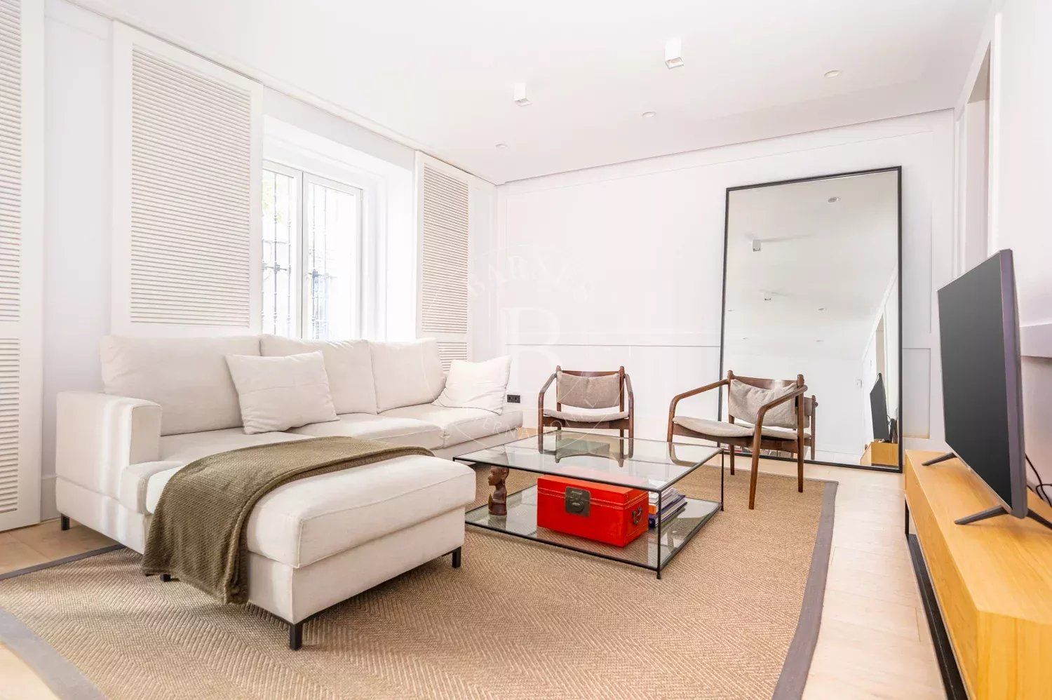 Living room of Flat for sale in  Madrid Capital  with Air Conditioner, Storage room and Furnished