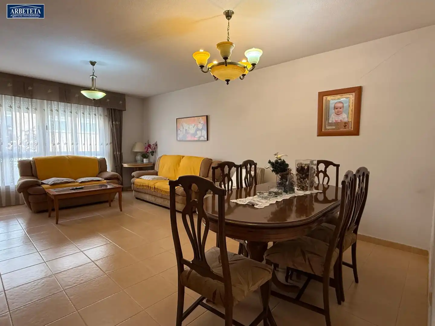 Comedor de Piso en venta en Guadalajara con Calefacción, Trastero y Amueblado