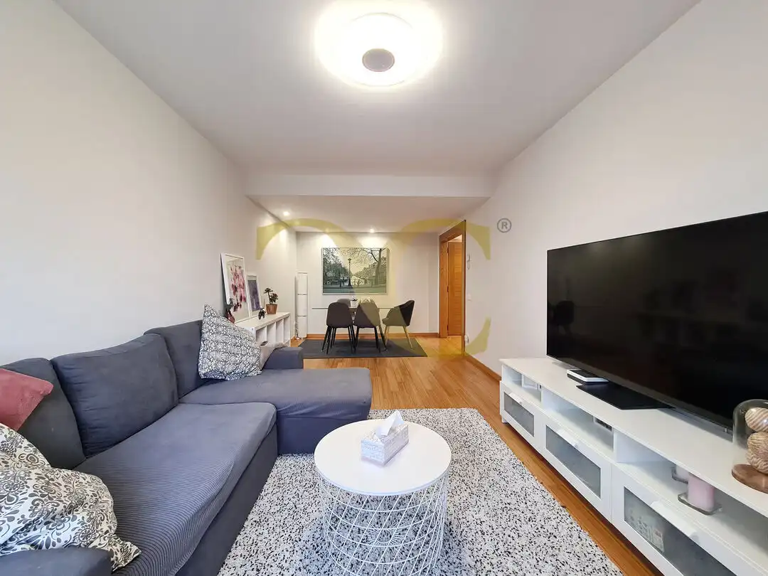 Wohnung zum Verkauf in Oviedo  mit Heizung, Privatgarten und Terrasse