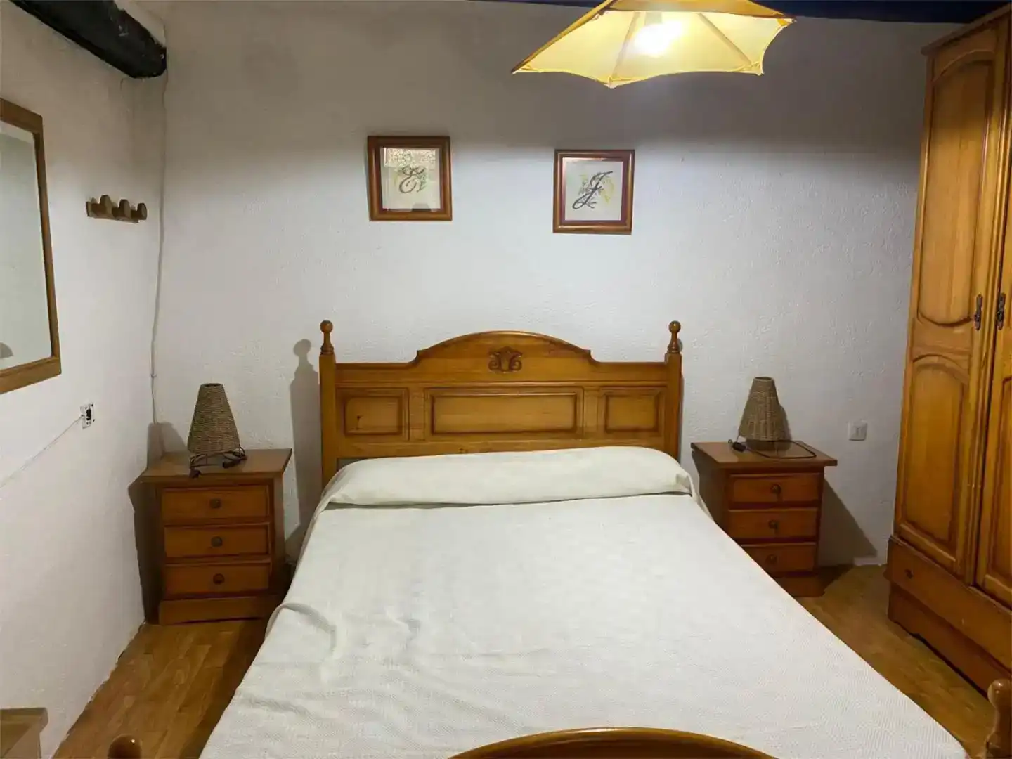 Dormitori de Casa adosada en venda en Rossell amb Moblat