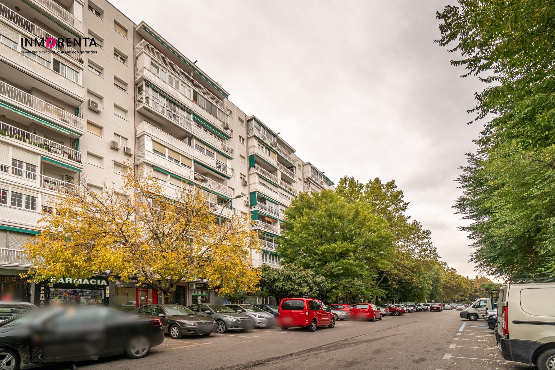 Pis en venda a Calle VENUS, Valderas - Los Castillos